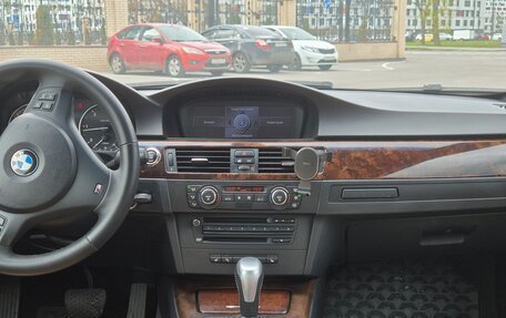 BMW 3 серия, 2007 год, 1 350 000 рублей, 10 фотография