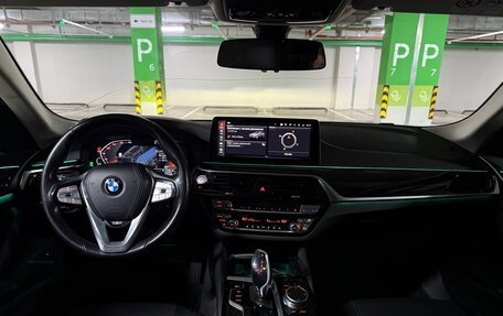 BMW 5 серия, 2021 год, 4 350 000 рублей, 11 фотография