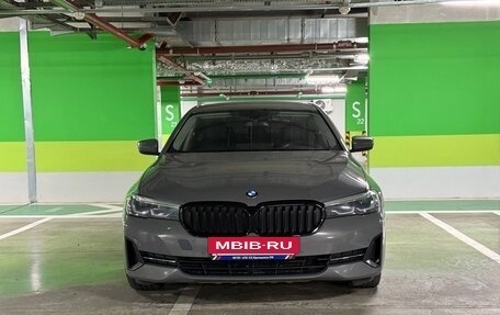 BMW 5 серия, 2021 год, 4 350 000 рублей, 3 фотография