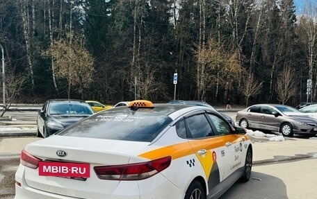 KIA Optima IV, 2019 год, 1 080 000 рублей, 4 фотография