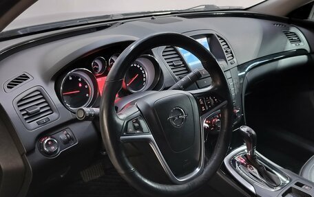 Opel Insignia II рестайлинг, 2012 год, 900 000 рублей, 9 фотография
