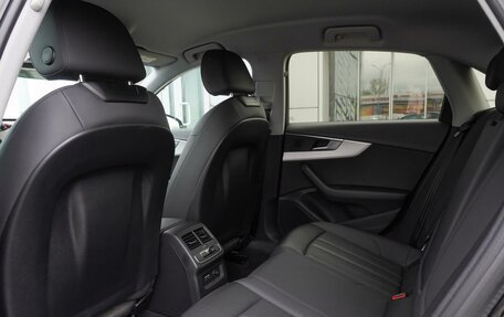 Audi A4, 2020 год, 3 150 000 рублей, 16 фотография