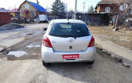 Toyota Vitz, 2006 год, 430 000 рублей, 2 фотография