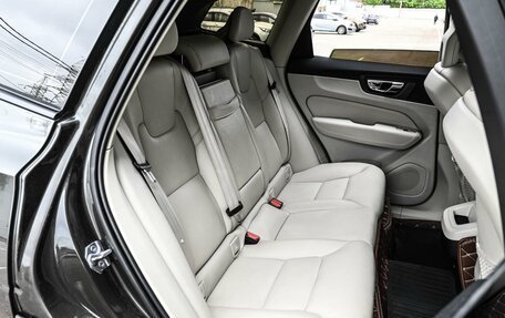 Volvo XC60 II, 2018 год, 3 669 000 рублей, 9 фотография