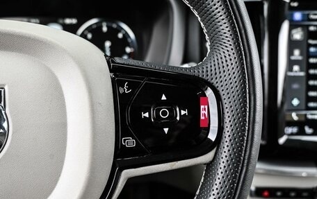 Volvo XC60 II, 2018 год, 3 669 000 рублей, 17 фотография