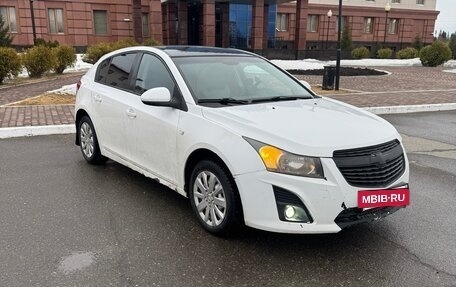 Chevrolet Cruze II, 2013 год, 610 000 рублей, 3 фотография