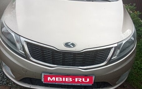 KIA Rio III рестайлинг, 2013 год, 750 000 рублей, 1 фотография