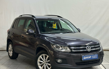 Volkswagen Tiguan I, 2016 год, 1 540 000 рублей, 2 фотография