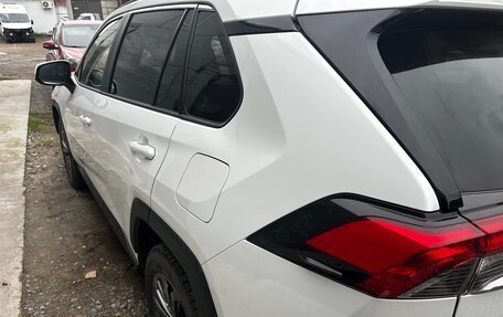Toyota RAV4, 2023 год, 3 550 000 рублей, 3 фотография