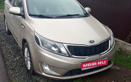 KIA Rio III рестайлинг, 2013 год, 750 000 рублей, 3 фотография