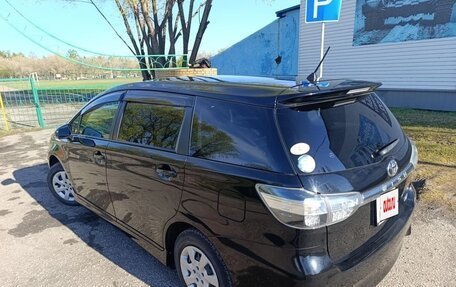 Toyota Wish II, 2013 год, 1 490 000 рублей, 2 фотография