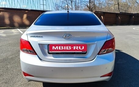 Hyundai Solaris II рестайлинг, 2016 год, 1 100 000 рублей, 3 фотография
