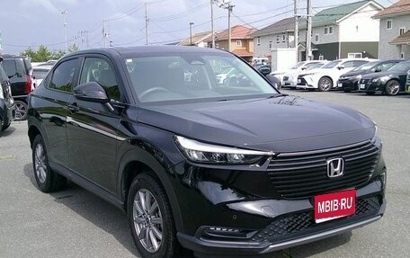 Honda Vezel, 2023 год, 1 740 000 рублей, 1 фотография