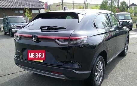 Honda Vezel, 2023 год, 1 740 000 рублей, 5 фотография
