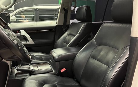 Toyota Land Cruiser 200, 2014 год, 4 900 000 рублей, 10 фотография