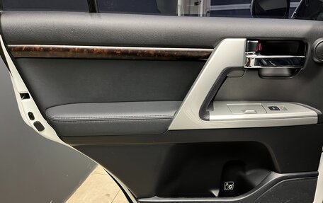 Toyota Land Cruiser 200, 2014 год, 4 900 000 рублей, 11 фотография