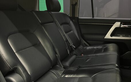 Toyota Land Cruiser 200, 2014 год, 4 900 000 рублей, 18 фотография