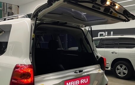 Toyota Land Cruiser 200, 2014 год, 4 900 000 рублей, 14 фотография