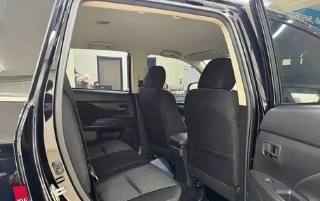 Mitsubishi Outlander III рестайлинг 3, 2022 год, 1 894 099 рублей, 15 фотография