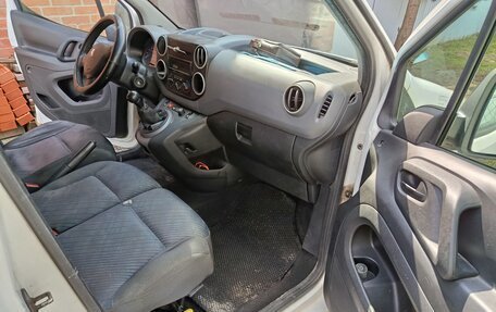 Peugeot Partner II рестайлинг 2, 2011 год, 430 000 рублей, 7 фотография
