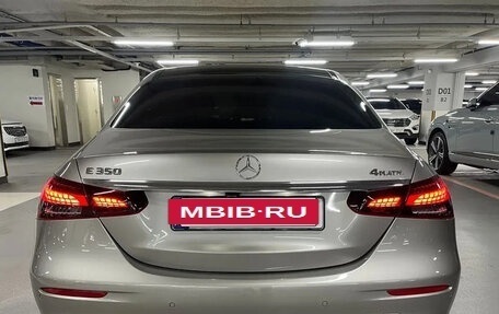 Mercedes-Benz E-Класс, 2023 год, 5 700 777 рублей, 4 фотография