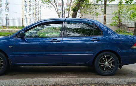 Mitsubishi Lancer IX, 2003 год, 250 000 рублей, 3 фотография