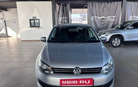 Volkswagen Polo VI (EU Market), 2013 год, 899 000 рублей, 2 фотография