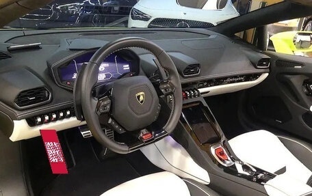 Lamborghini Huracán, 2022 год, 24 600 776 рублей, 9 фотография