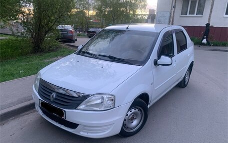 Renault Logan I, 2013 год, 250 000 рублей, 1 фотография