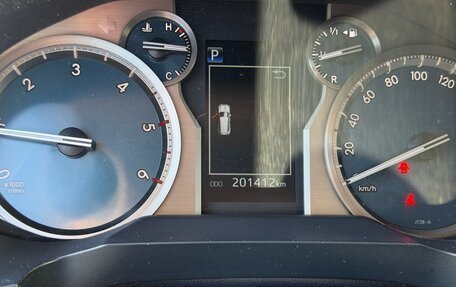 Toyota Land Cruiser Prado 150 рестайлинг 2, 2019 год, 4 500 000 рублей, 9 фотография