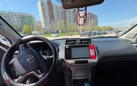 Toyota Land Cruiser Prado 150 рестайлинг 2, 2019 год, 4 500 000 рублей, 8 фотография