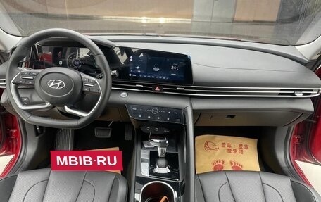 Hyundai Elantra, 2023 год, 1 450 000 рублей, 18 фотография