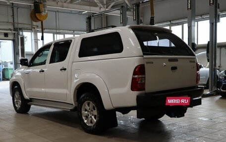 Toyota Hilux VII, 2012 год, 1 799 990 рублей, 7 фотография