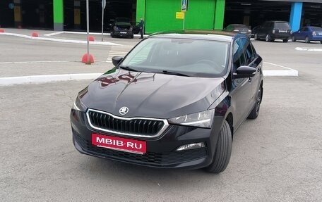 Skoda Rapid II, 2020 год, 1 450 000 рублей, 2 фотография