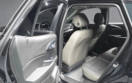 Chevrolet Trax, 2023 год, 1 550 000 рублей, 20 фотография