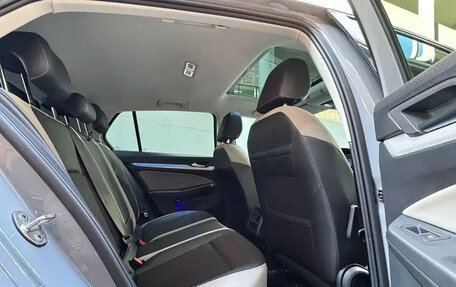 Volkswagen Golf VIII, 2021 год, 1 780 000 рублей, 11 фотография