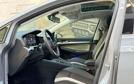 Volkswagen Golf VIII, 2021 год, 1 780 000 рублей, 10 фотография
