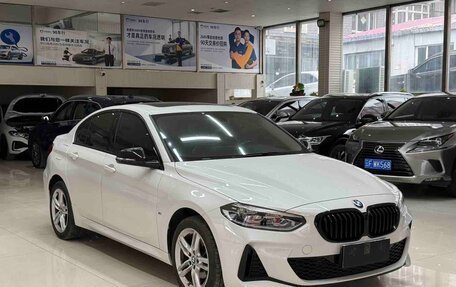 BMW 1 серия, 2021 год, 1 880 000 рублей, 3 фотография