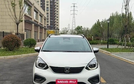Honda Fit, 2022 год, 990 007 рублей, 2 фотография