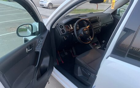 Volkswagen Tiguan I, 2012 год, 1 200 000 рублей, 5 фотография