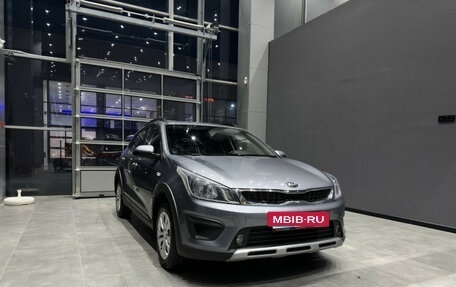 KIA Rio IV, 2019 год, 1 370 000 рублей, 3 фотография