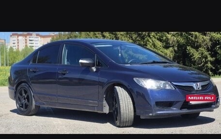 Honda Civic VIII, 2009 год, 860 000 рублей, 2 фотография