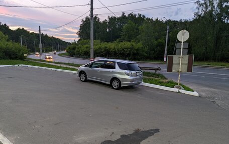 Honda Fit Shuttle I рестайлинг, 2012 год, 925 000 рублей, 5 фотография