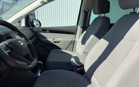 SEAT Alhambra II рестайлинг, 2020 год, 2 592 000 рублей, 12 фотография