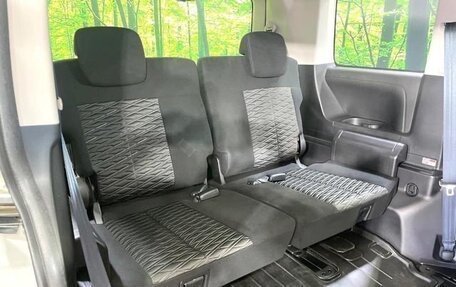 Mitsubishi Delica D:5 I, 2022 год, 2 900 000 рублей, 11 фотография