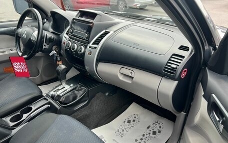 Mitsubishi Pajero Sport II рестайлинг, 2014 год, 1 849 000 рублей, 12 фотография