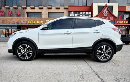 Nissan Qashqai, 2022 год, 1 883 000 рублей, 6 фотография
