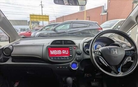 Honda Fit Shuttle I рестайлинг, 2012 год, 820 000 рублей, 15 фотография