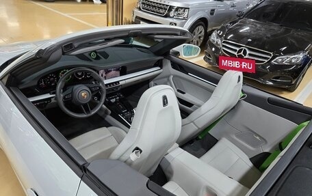 Porsche 911, 2023 год, 15 750 000 рублей, 11 фотография