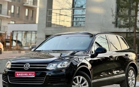 Volkswagen Touareg III, 2011 год, 1 400 000 рублей, 1 фотография